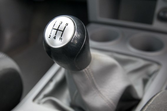 É possível trocar o câmbio manual pelo automático?